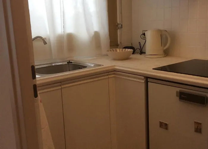 Alicia טרוביל-סור-מאר